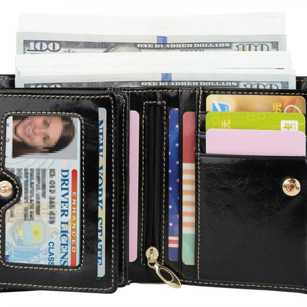 WOMENS BLACK TRI-FOLD LEATHER WALLET,  ID WINDOWS, 13 CREDIT CARD SLOTS